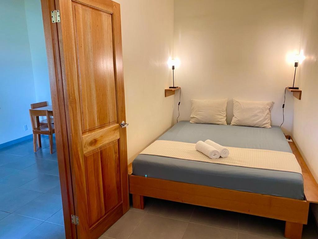 El Hostel Del Patio Тортугеро Екстериор снимка