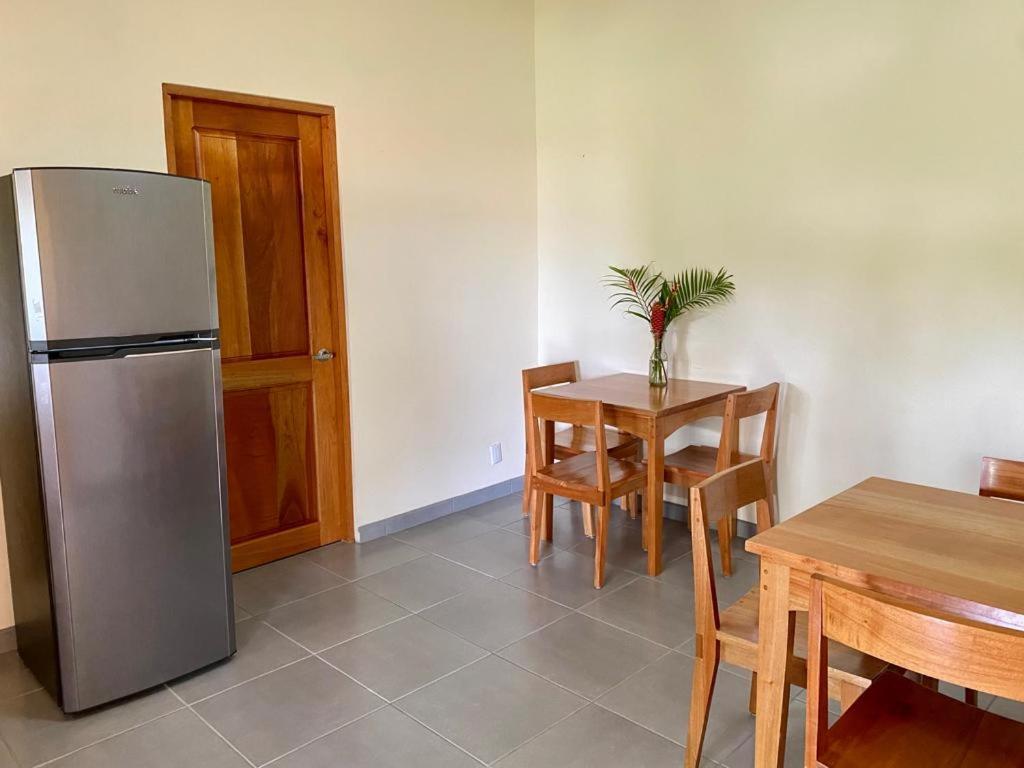 El Hostel Del Patio Тортугеро Екстериор снимка