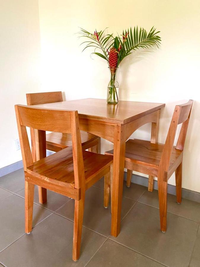 El Hostel Del Patio Тортугеро Екстериор снимка